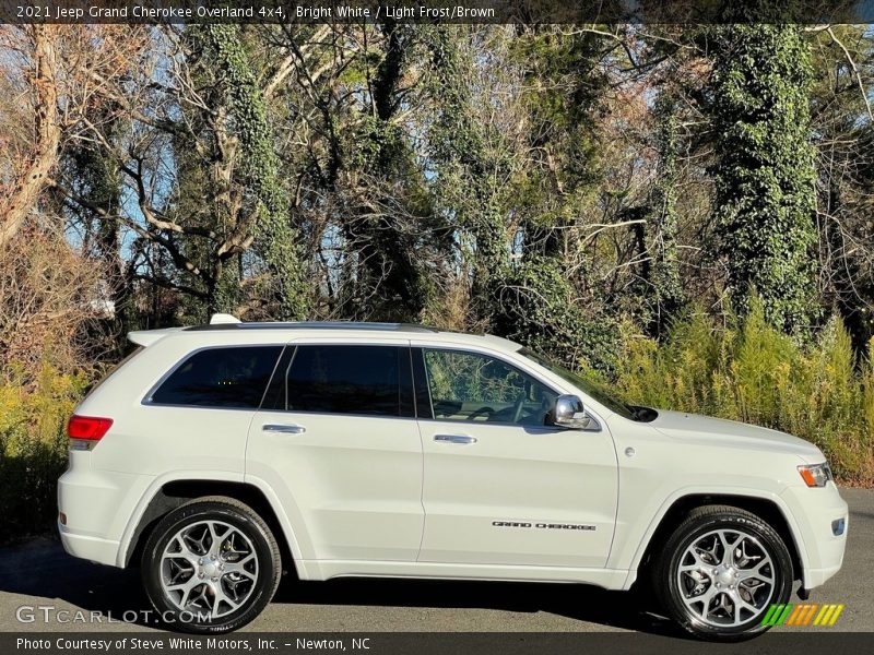 Bright White / Light Frost/Brown 2021 Jeep Grand Cherokee Overland 4x4