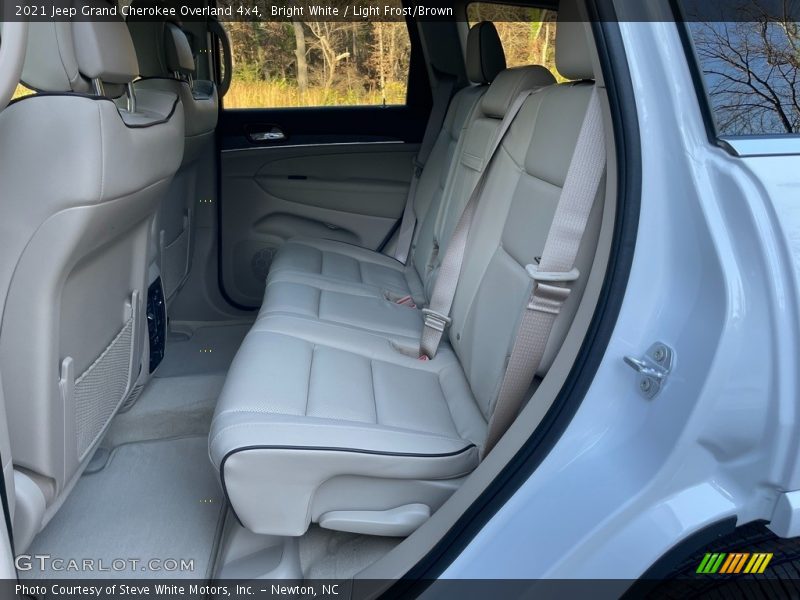 Bright White / Light Frost/Brown 2021 Jeep Grand Cherokee Overland 4x4