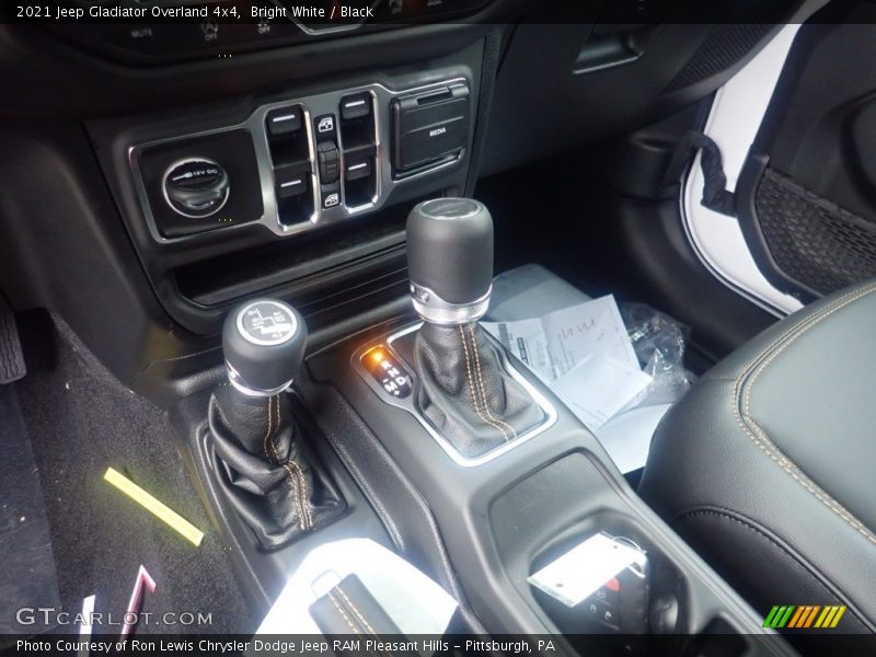 Bright White / Black 2021 Jeep Gladiator Overland 4x4