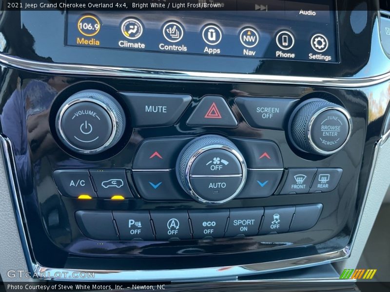 Bright White / Light Frost/Brown 2021 Jeep Grand Cherokee Overland 4x4