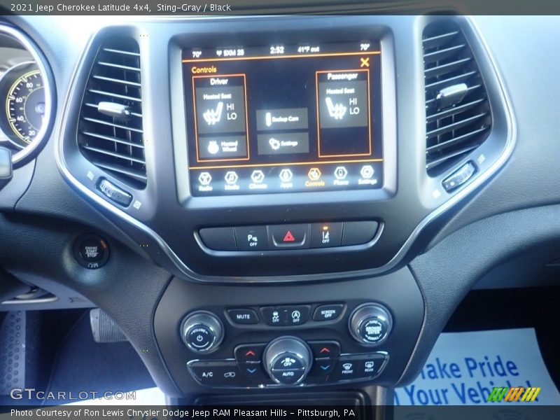 Sting-Gray / Black 2021 Jeep Cherokee Latitude 4x4