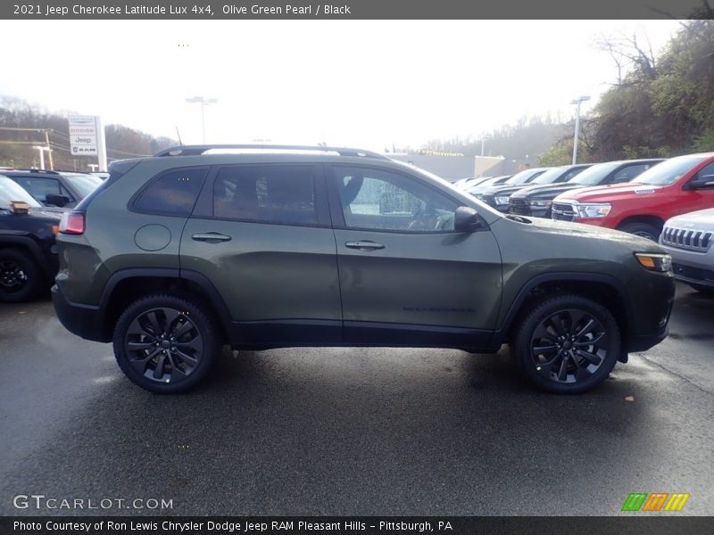 Olive Green Pearl / Black 2021 Jeep Cherokee Latitude Lux 4x4
