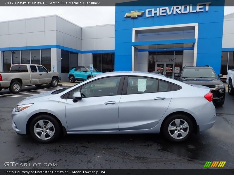 Arctic Blue Metallic / Jet Black 2017 Chevrolet Cruze LS