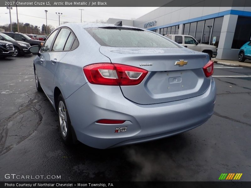Arctic Blue Metallic / Jet Black 2017 Chevrolet Cruze LS