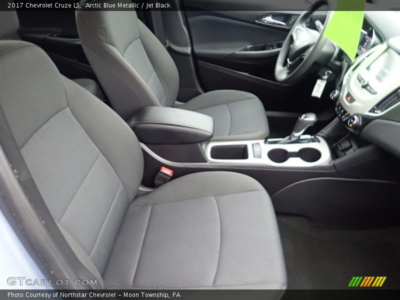 Arctic Blue Metallic / Jet Black 2017 Chevrolet Cruze LS