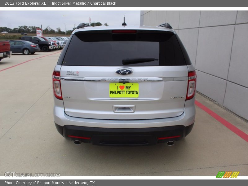 Ingot Silver Metallic / Charcoal Black 2013 Ford Explorer XLT