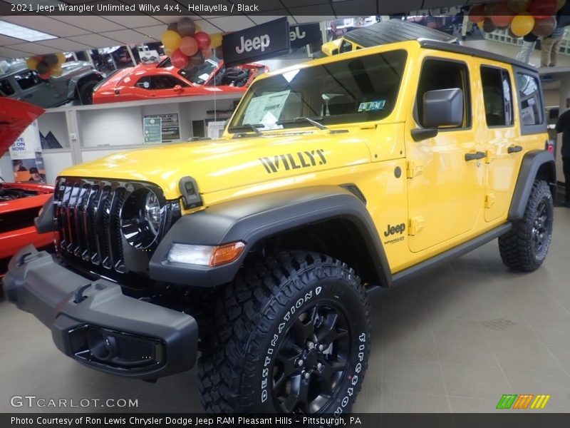 Hellayella / Black 2021 Jeep Wrangler Unlimited Willys 4x4