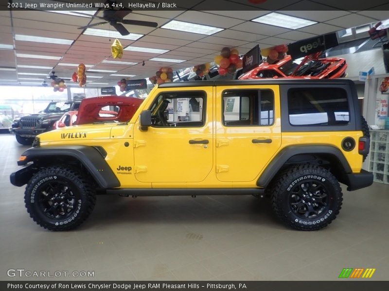  2021 Wrangler Unlimited Willys 4x4 Hellayella