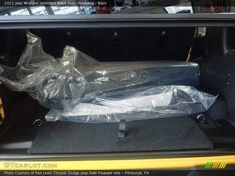 Hellayella / Black 2021 Jeep Wrangler Unlimited Willys 4x4