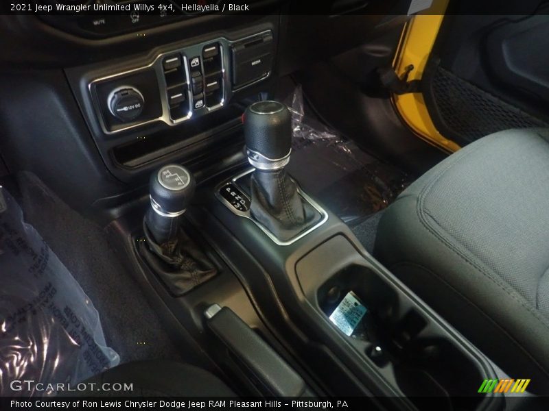 Hellayella / Black 2021 Jeep Wrangler Unlimited Willys 4x4