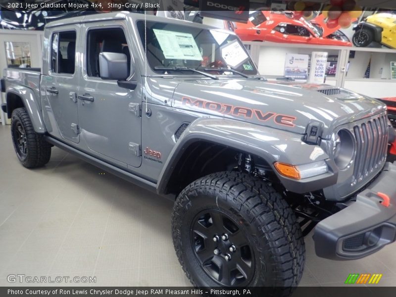 Sting-Gray / Black 2021 Jeep Gladiator Mojave 4x4