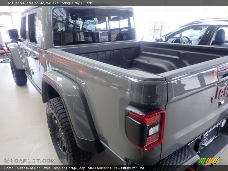 Sting-Gray / Black 2021 Jeep Gladiator Mojave 4x4