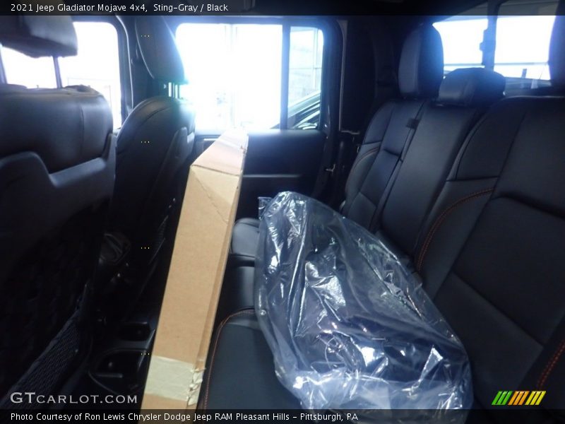 Sting-Gray / Black 2021 Jeep Gladiator Mojave 4x4