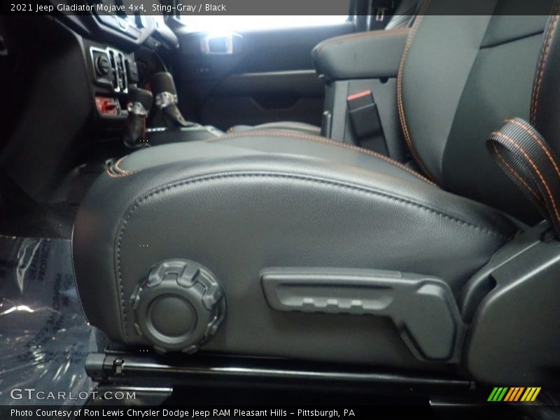 Sting-Gray / Black 2021 Jeep Gladiator Mojave 4x4