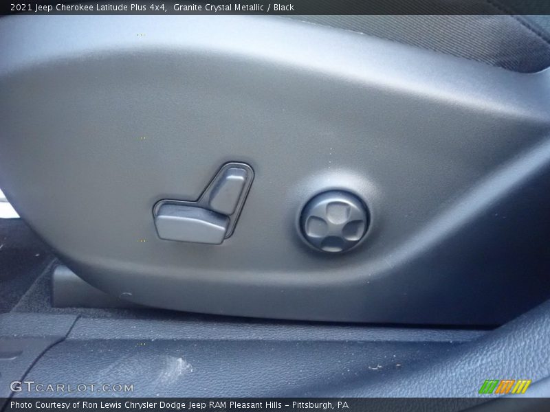 Granite Crystal Metallic / Black 2021 Jeep Cherokee Latitude Plus 4x4