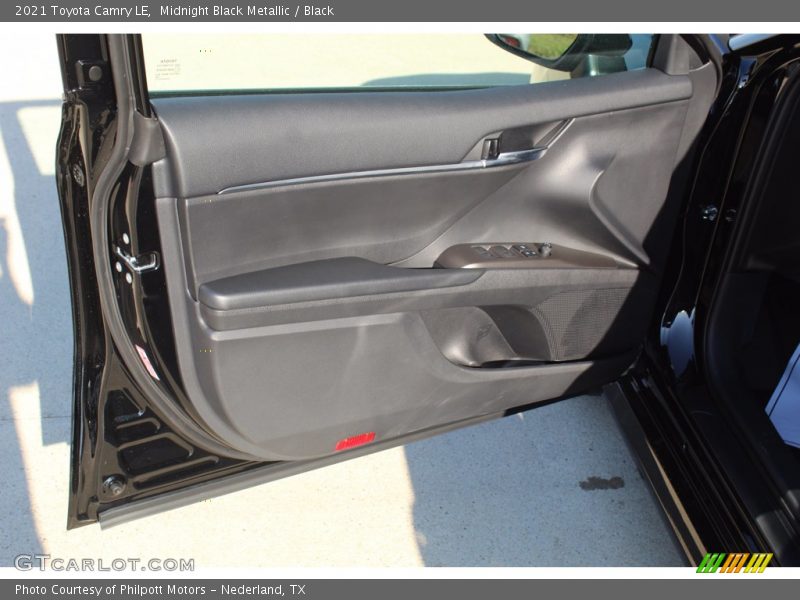 Midnight Black Metallic / Black 2021 Toyota Camry LE