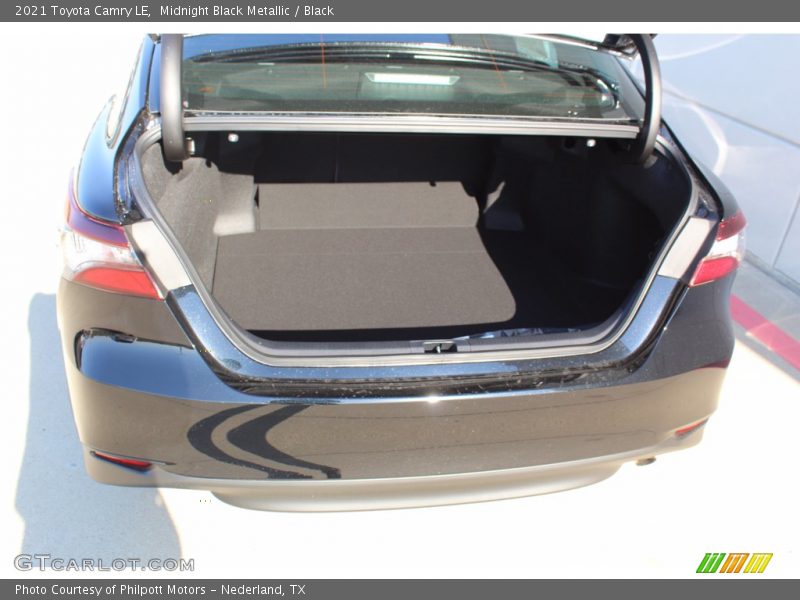 Midnight Black Metallic / Black 2021 Toyota Camry LE