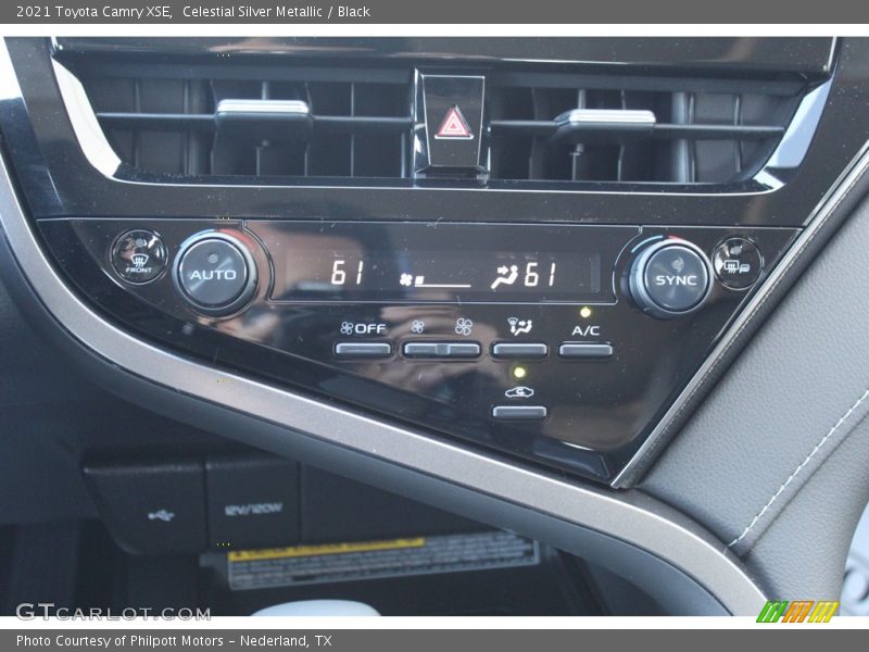 Celestial Silver Metallic / Black 2021 Toyota Camry XSE