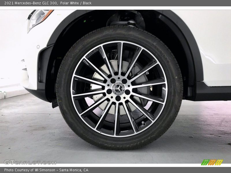 Polar White / Black 2021 Mercedes-Benz GLC 300