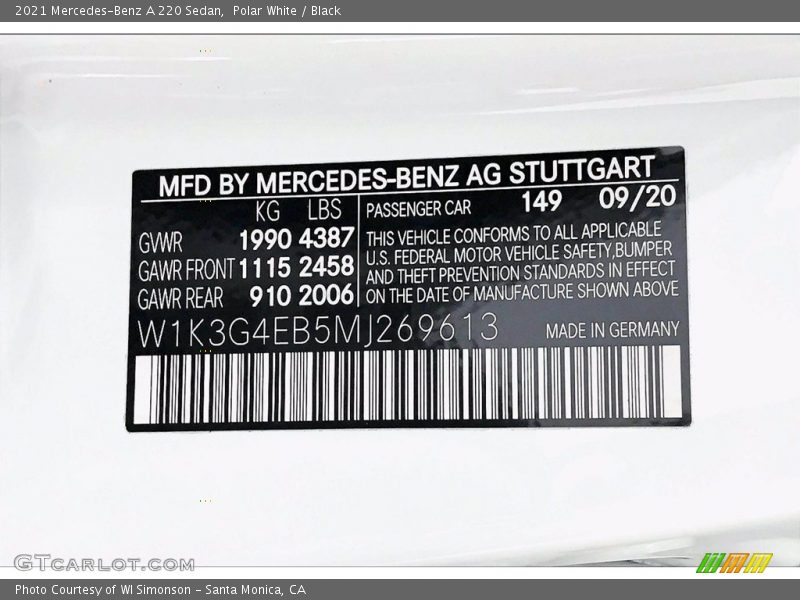 Polar White / Black 2021 Mercedes-Benz A 220 Sedan
