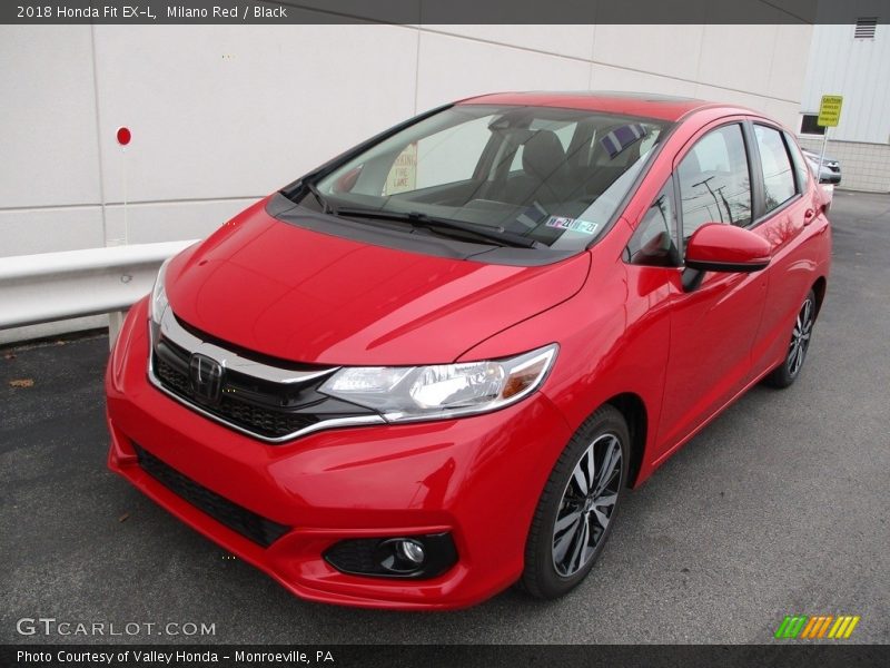 Front 3/4 View of 2018 Fit EX-L