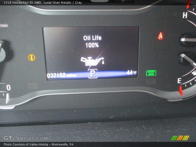 Lunar Silver Metallic / Gray 2018 Honda Pilot EX AWD
