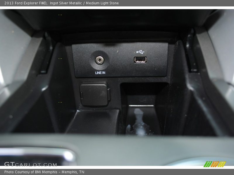 Ingot Silver Metallic / Medium Light Stone 2013 Ford Explorer FWD