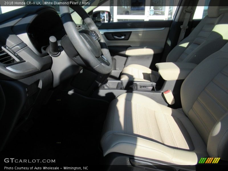 White Diamond Pearl / Ivory 2018 Honda CR-V LX