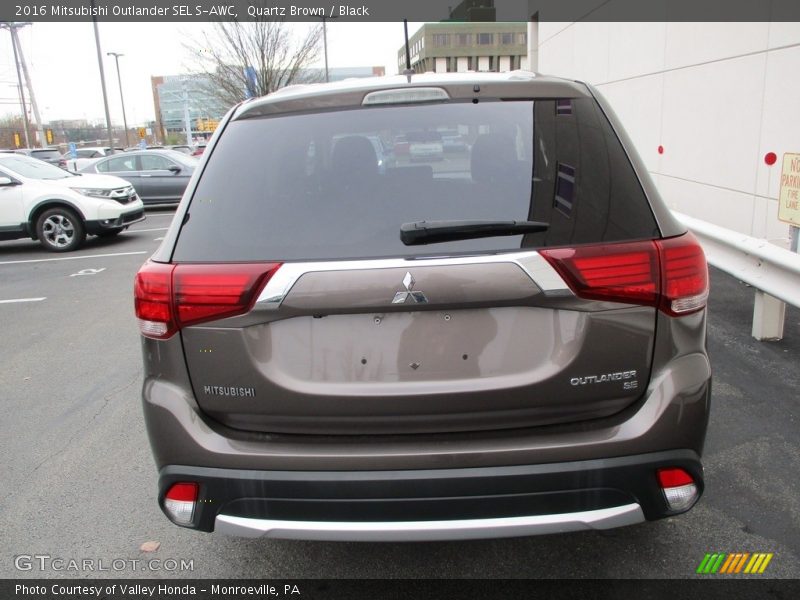 Quartz Brown / Black 2016 Mitsubishi Outlander SEL S-AWC