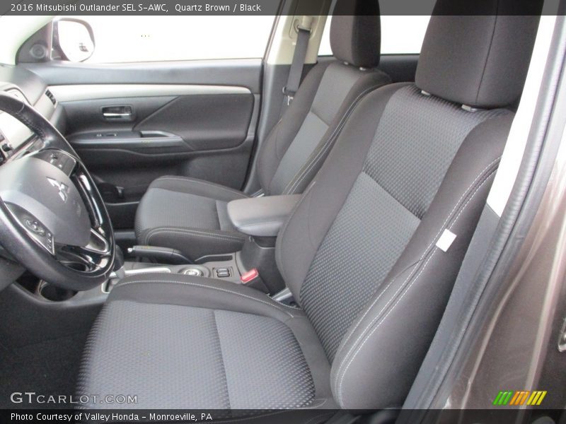 Front Seat of 2016 Outlander SEL S-AWC