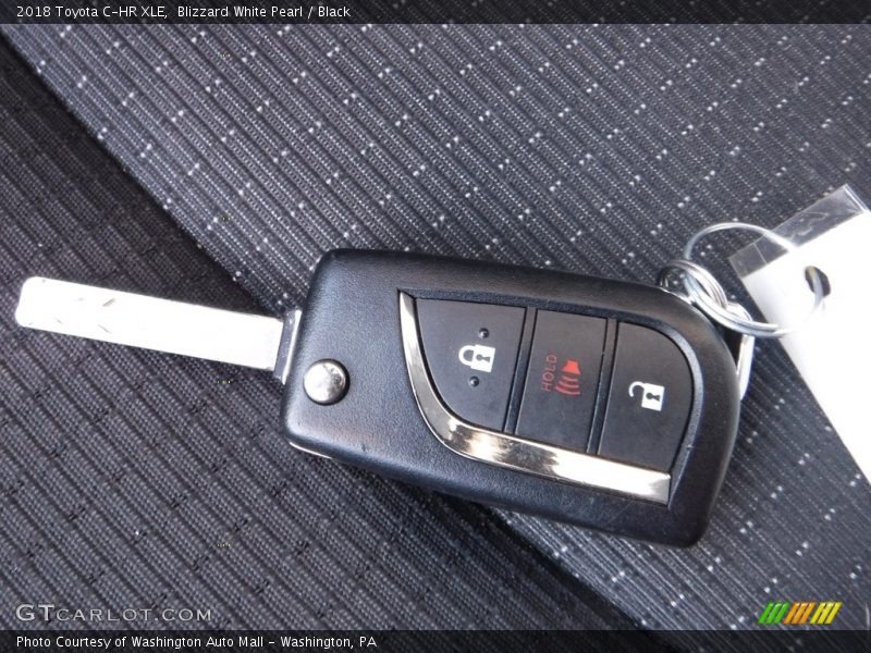 Blizzard White Pearl / Black 2018 Toyota C-HR XLE