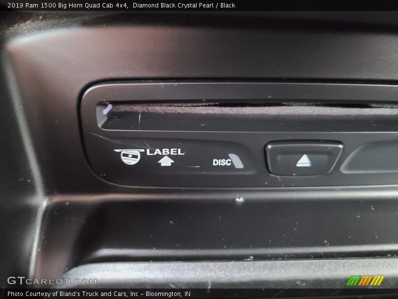 Diamond Black Crystal Pearl / Black 2019 Ram 1500 Big Horn Quad Cab 4x4