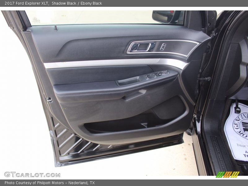 Shadow Black / Ebony Black 2017 Ford Explorer XLT