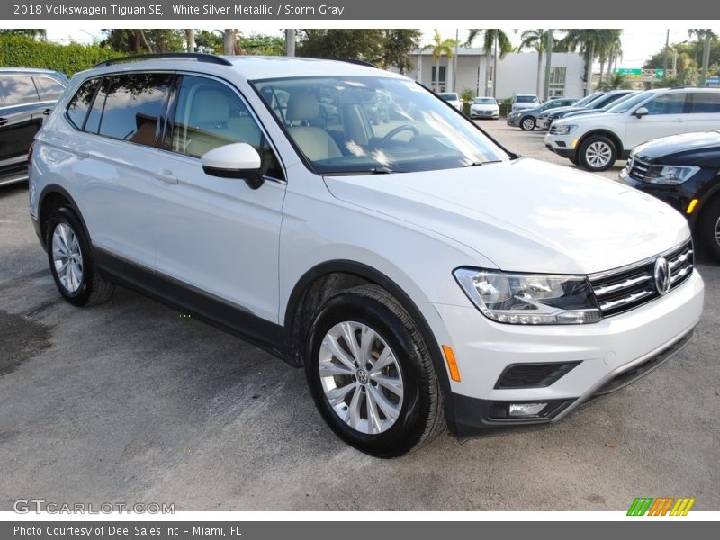  2018 Tiguan SE White Silver Metallic