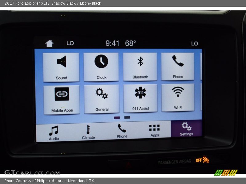 Shadow Black / Ebony Black 2017 Ford Explorer XLT