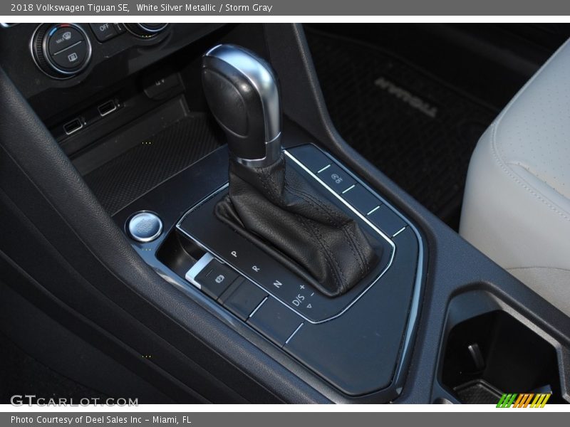 White Silver Metallic / Storm Gray 2018 Volkswagen Tiguan SE