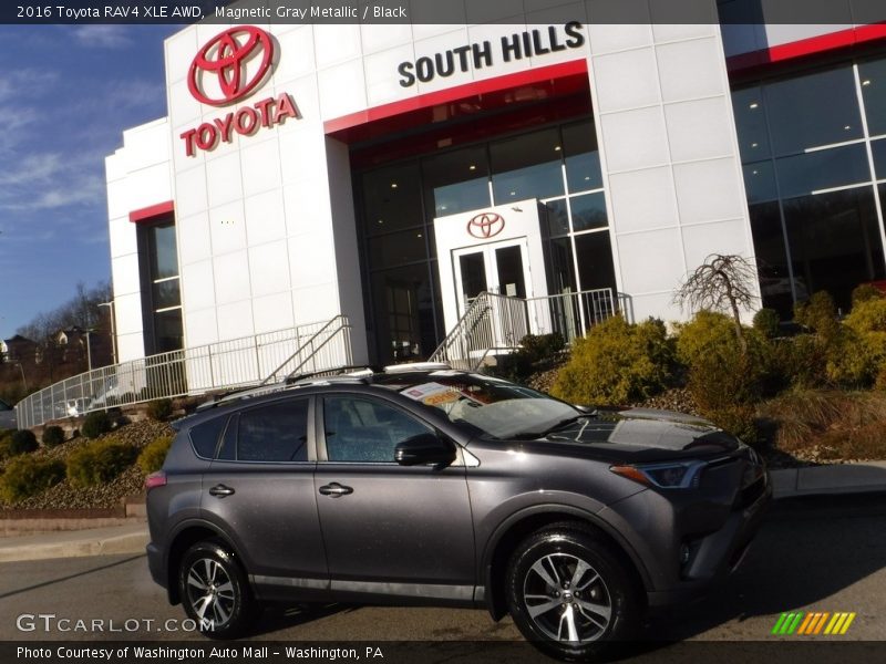 Magnetic Gray Metallic / Black 2016 Toyota RAV4 XLE AWD