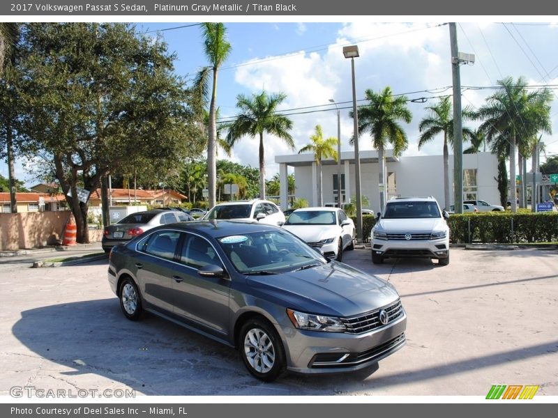 Platinum Gray Metallic / Titan Black 2017 Volkswagen Passat S Sedan