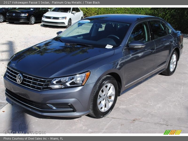 Platinum Gray Metallic / Titan Black 2017 Volkswagen Passat S Sedan