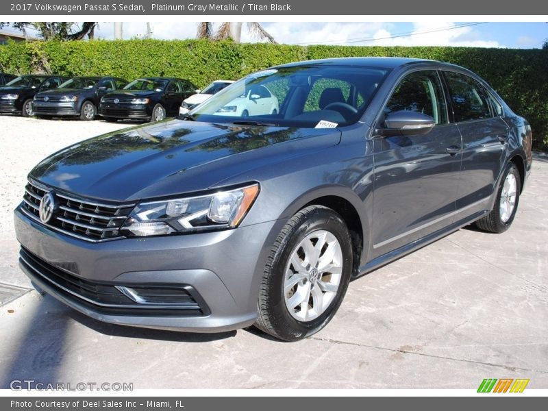 Platinum Gray Metallic / Titan Black 2017 Volkswagen Passat S Sedan