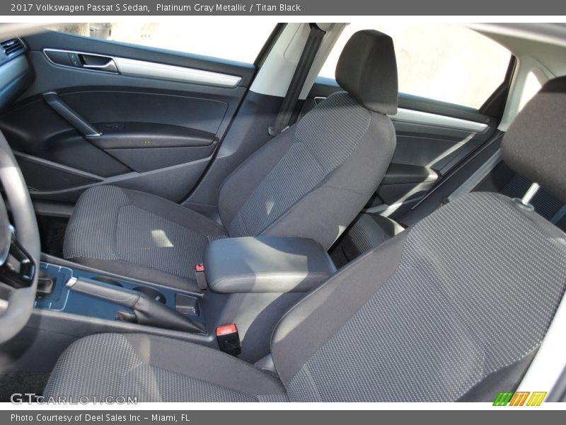 Platinum Gray Metallic / Titan Black 2017 Volkswagen Passat S Sedan