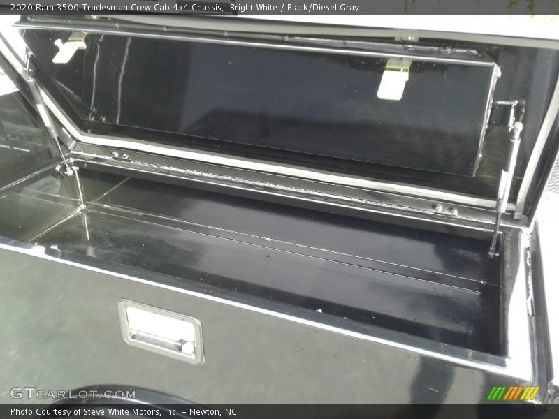 Bright White / Black/Diesel Gray 2020 Ram 3500 Tradesman Crew Cab 4x4 Chassis
