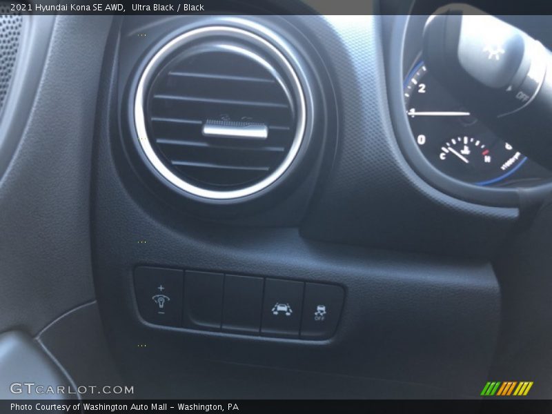 Ultra Black / Black 2021 Hyundai Kona SE AWD