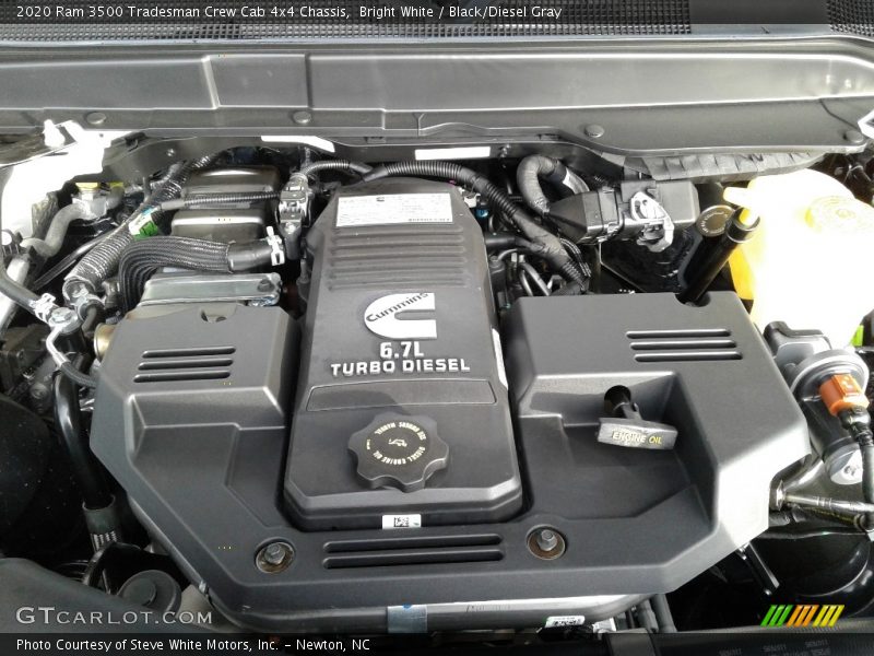 Bright White / Black/Diesel Gray 2020 Ram 3500 Tradesman Crew Cab 4x4 Chassis
