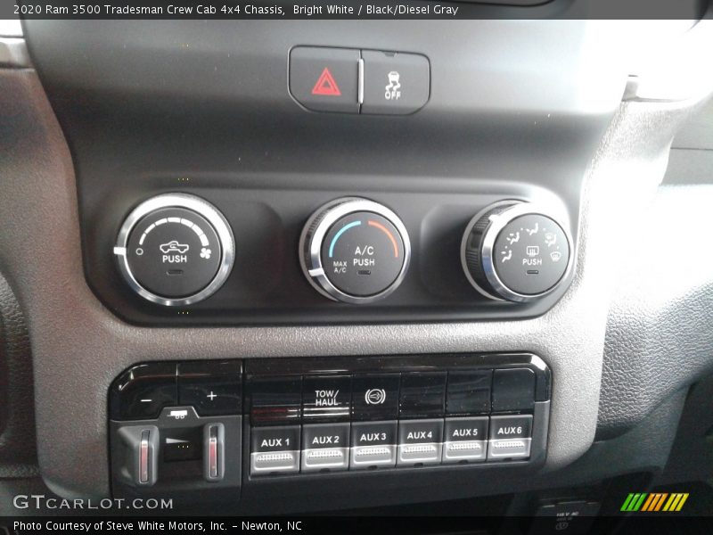 Bright White / Black/Diesel Gray 2020 Ram 3500 Tradesman Crew Cab 4x4 Chassis