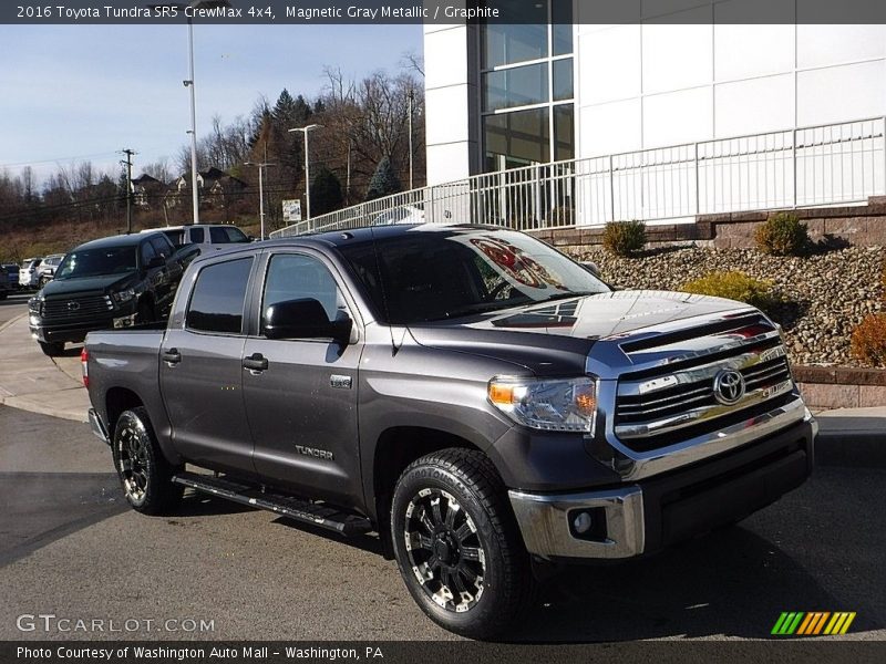 Magnetic Gray Metallic / Graphite 2016 Toyota Tundra SR5 CrewMax 4x4