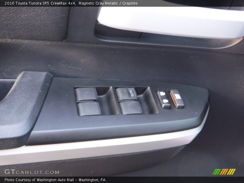 Magnetic Gray Metallic / Graphite 2016 Toyota Tundra SR5 CrewMax 4x4