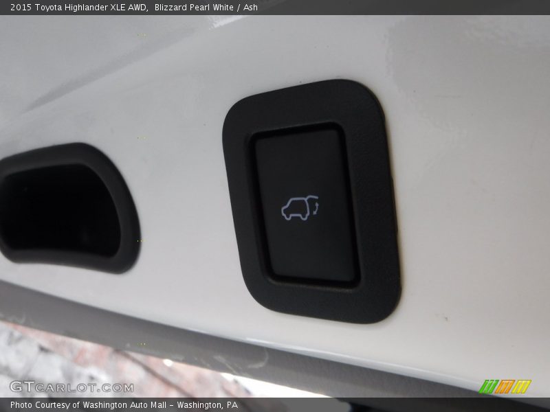 Blizzard Pearl White / Ash 2015 Toyota Highlander XLE AWD