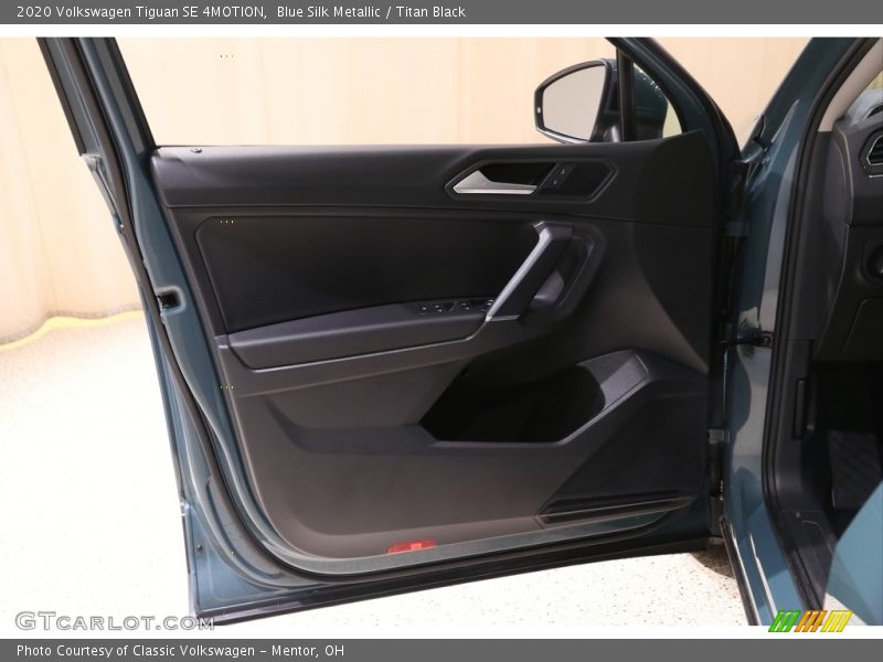 Blue Silk Metallic / Titan Black 2020 Volkswagen Tiguan SE 4MOTION