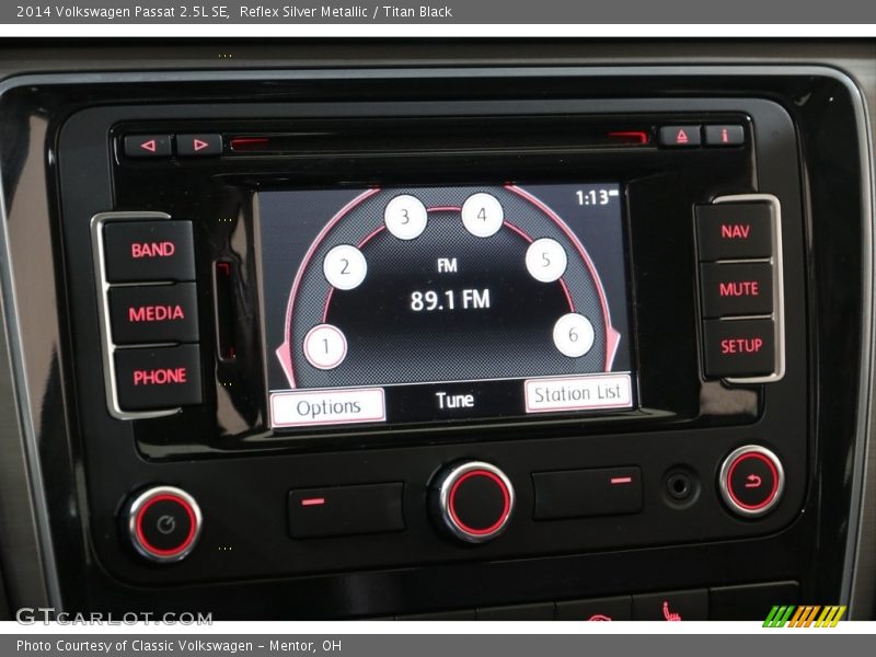 Reflex Silver Metallic / Titan Black 2014 Volkswagen Passat 2.5L SE